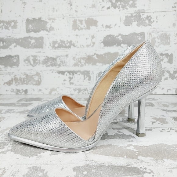 New Mia Ciana Pointed Toe d'Orsay Pump W630 - Picture 1 of 11